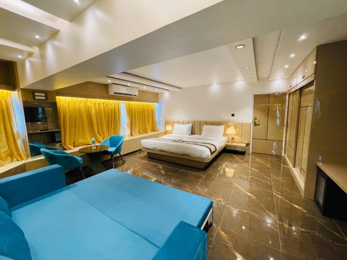 Home2 Renaissance Club Mumbai Luaran gambar