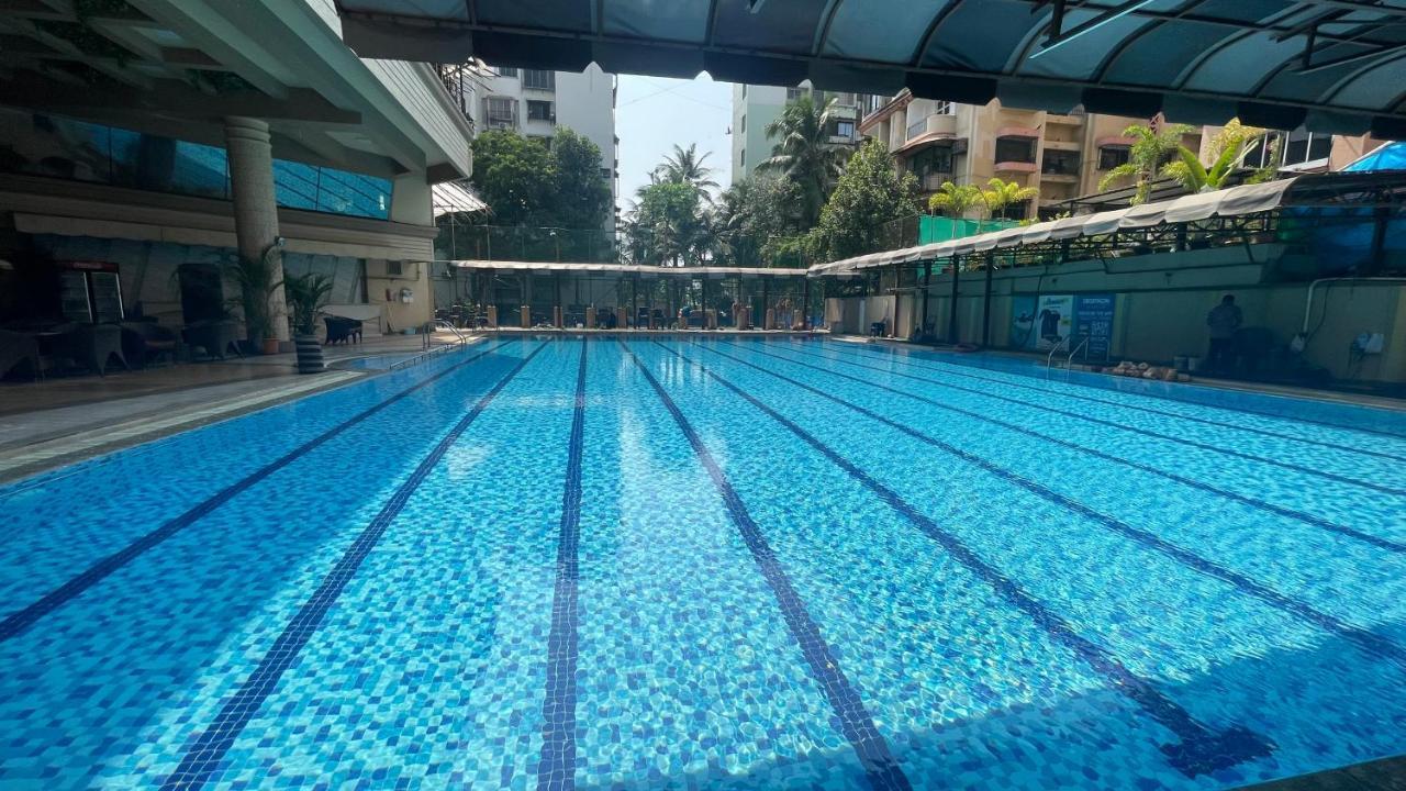 Home2 Renaissance Club Mumbai Luaran gambar