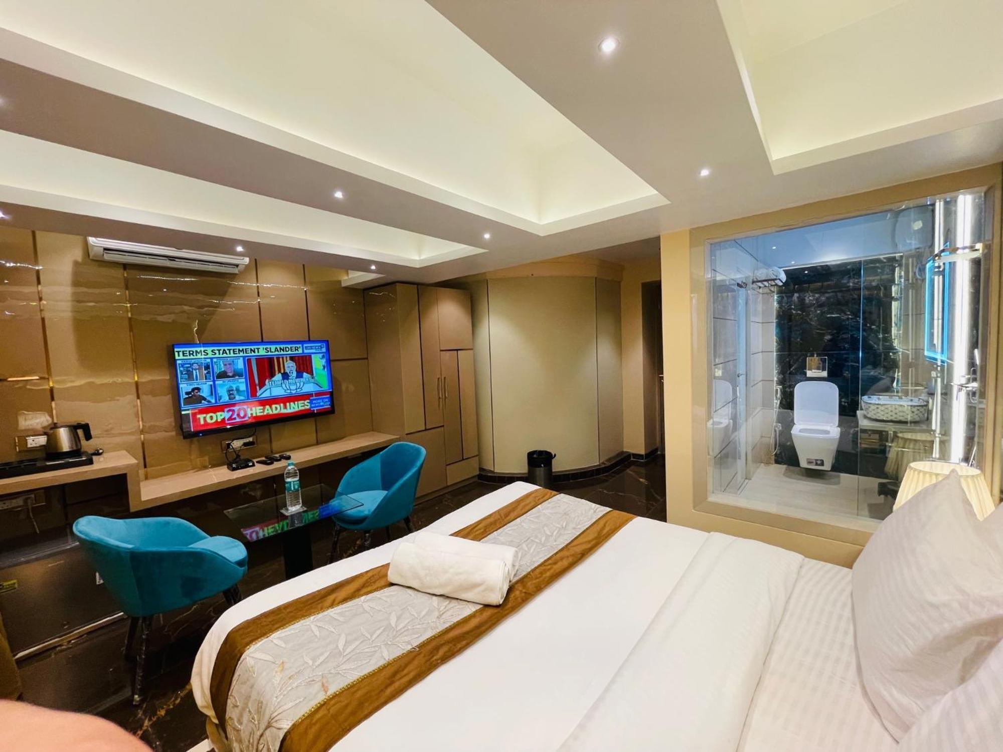 Home2 Renaissance Club Mumbai Luaran gambar
