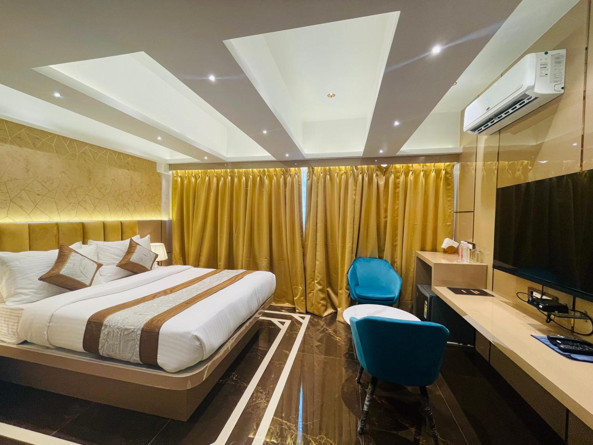 Home2 Renaissance Club Mumbai Luaran gambar